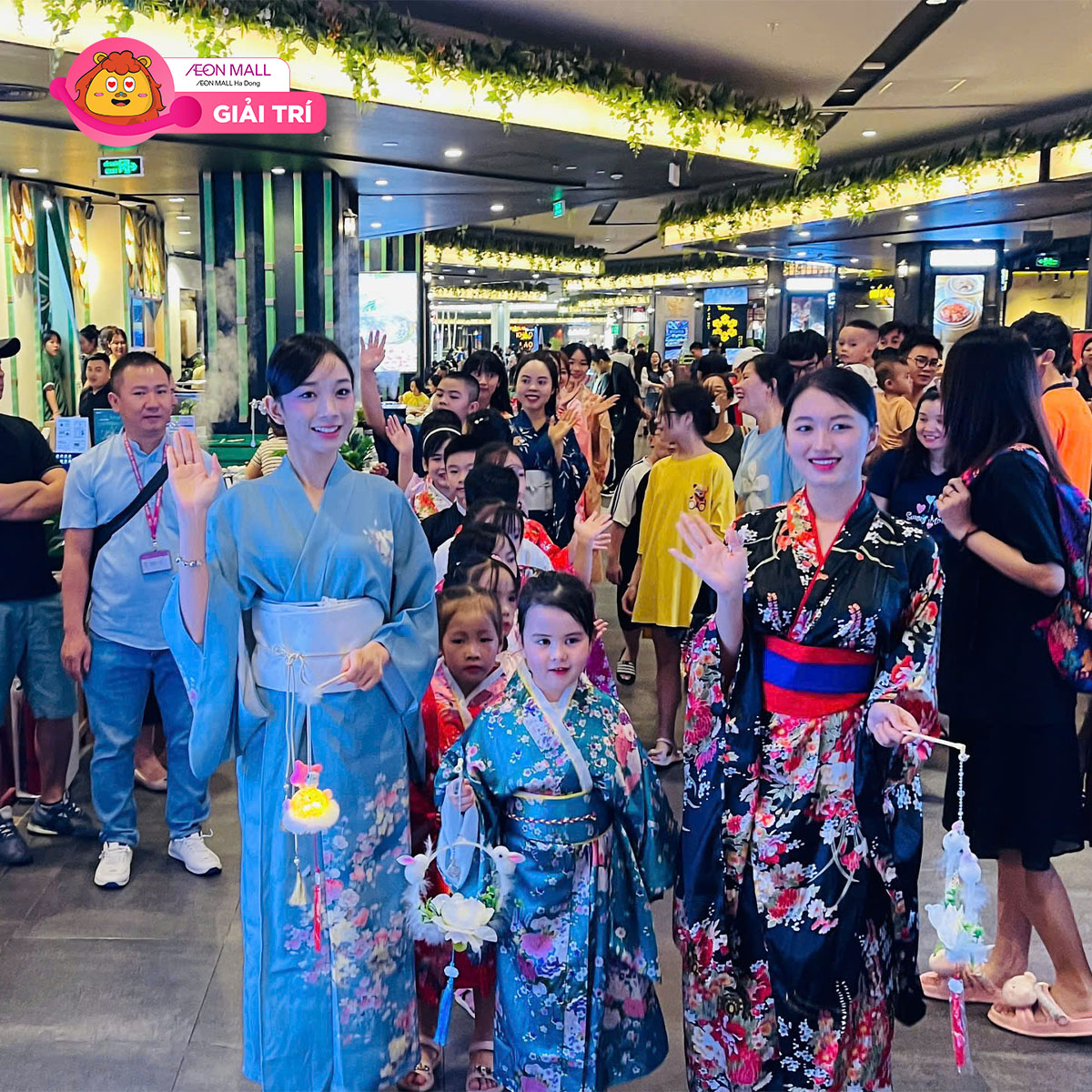 các bạn nhỏ tham gia sự kiện